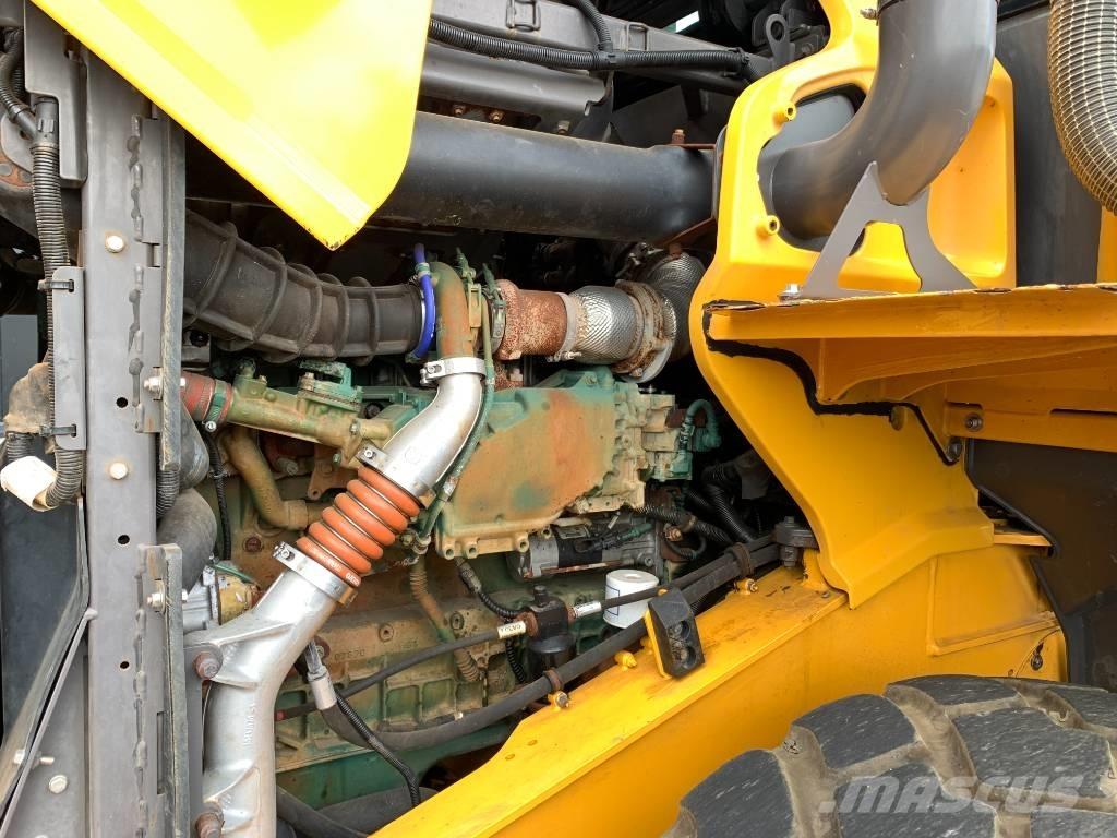 Volvo L 90 H Incarcator pe pneuri