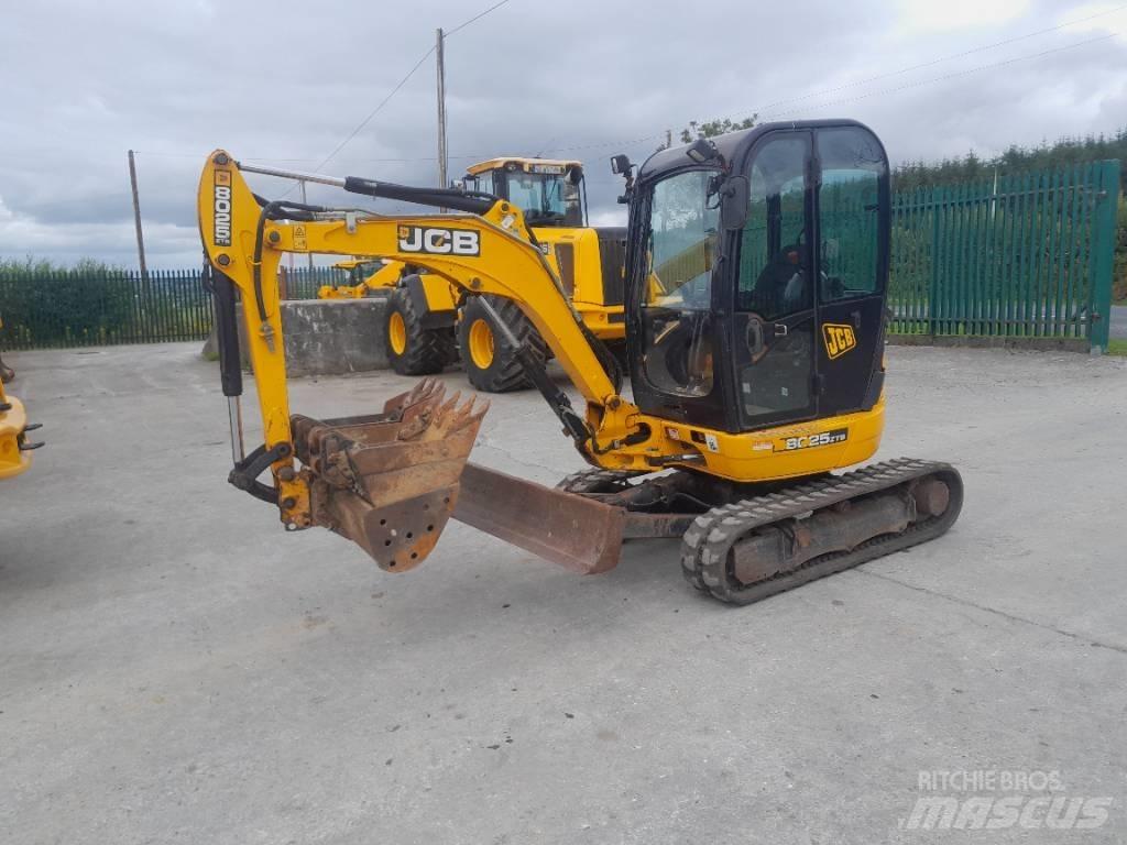 JCB 8025 Mini excavatoare < 7t