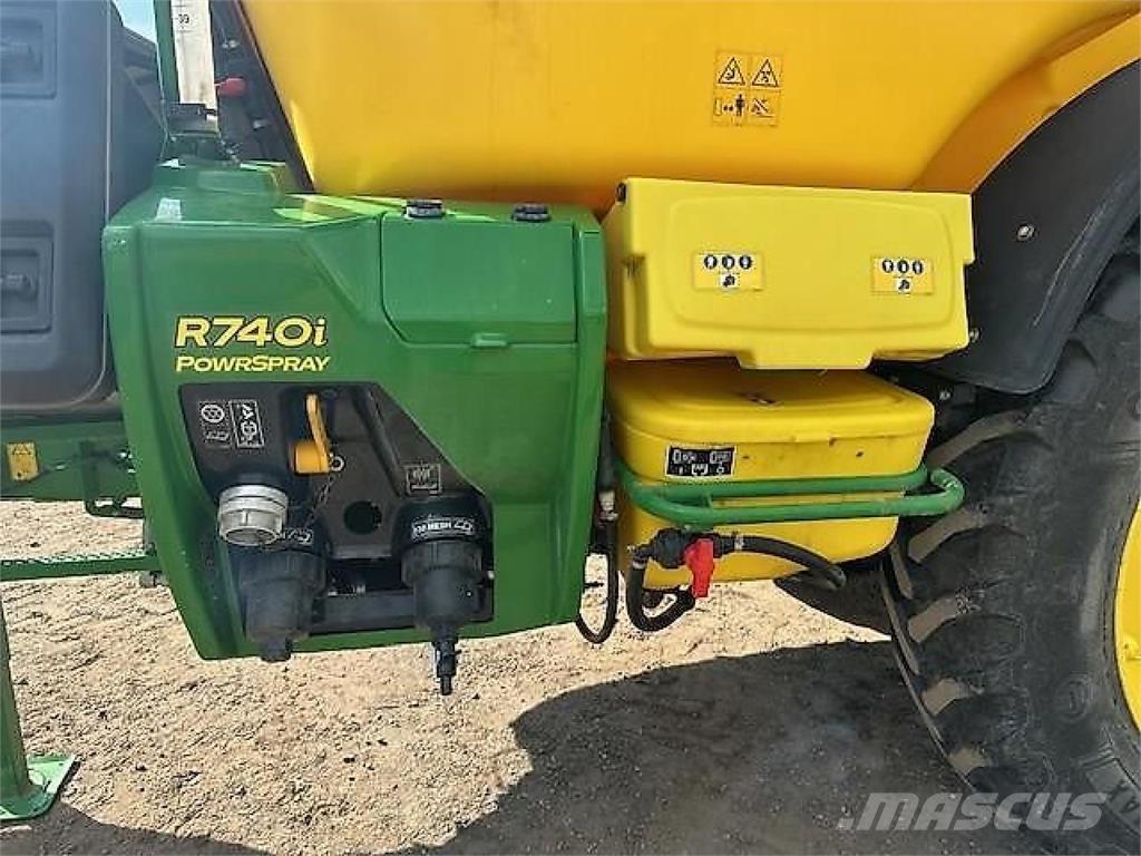 John Deere R740i Tractoare agricole sprayers
