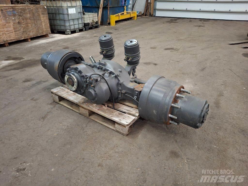 Volvo RSH1365 Axe