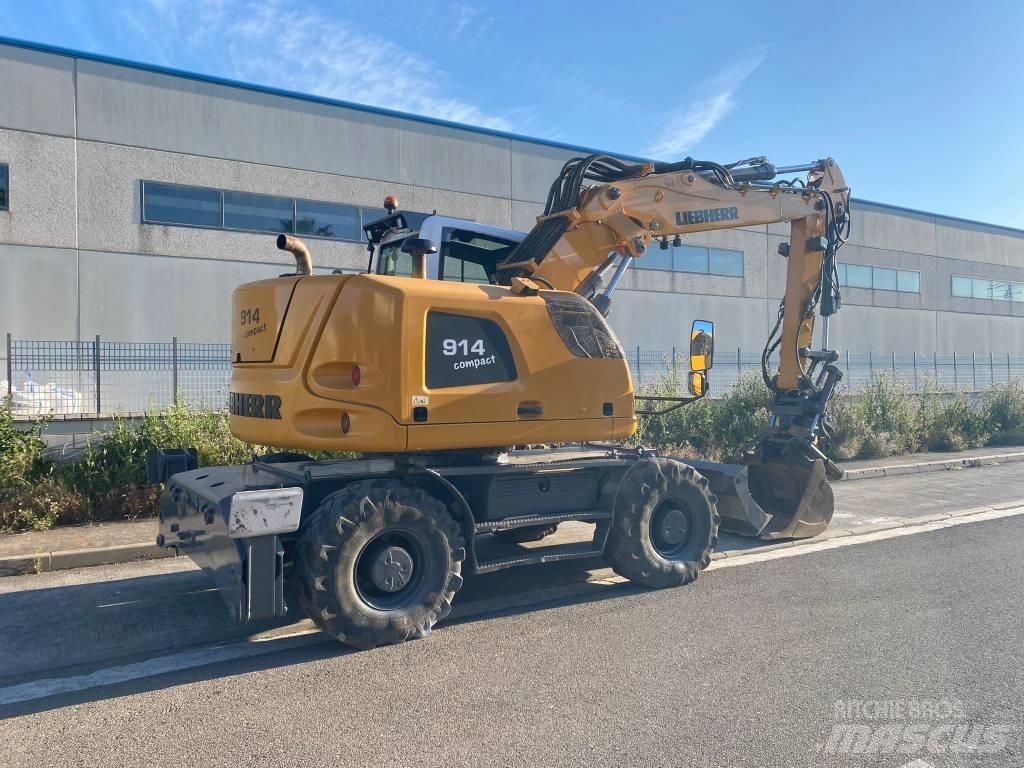 Liebherr A 914 Excavatoare cu roti