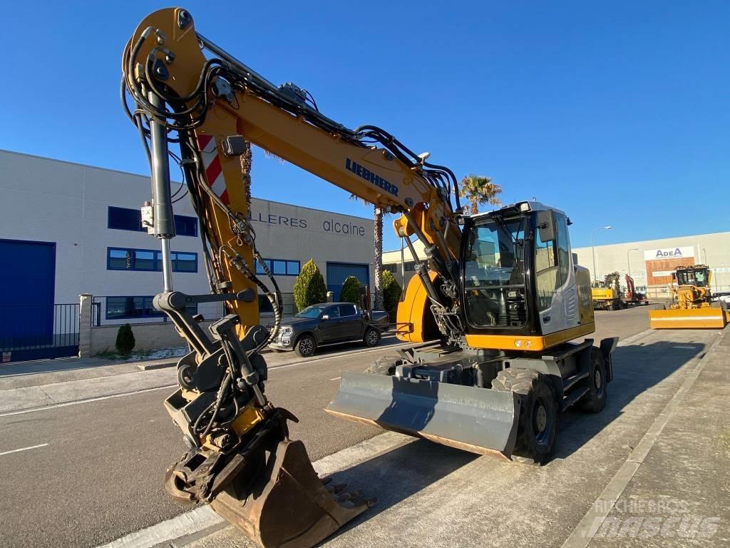 Liebherr A 914 Excavatoare cu roti