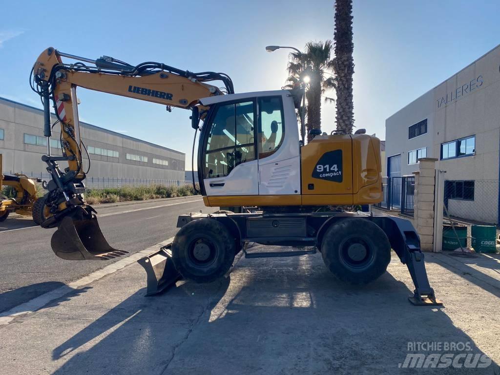 Liebherr A 914 Excavatoare cu roti