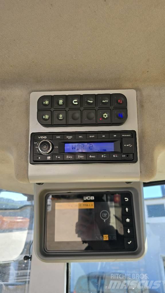 JCB 457 ZX Incarcator pe pneuri
