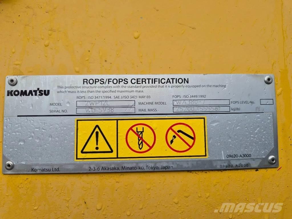 Komatsu WA 380 - 7 Incarcator pe pneuri