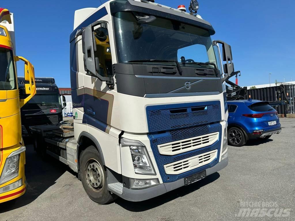 Volvo FH Camioane Demontabile