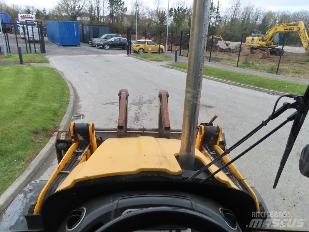JCB 3 CX 14 Buldoexcavatoare