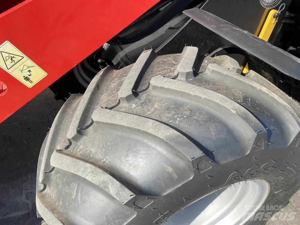 Manitou MLA3 Incarcator pe pneuri