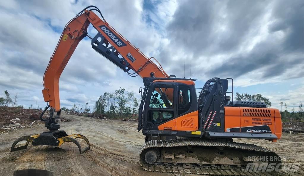 Doosan DX 225 LC-5 Excavatoare pe șenile
