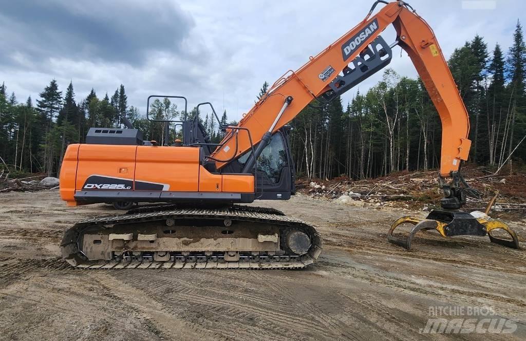 Doosan DX 225 LC-5 Excavatoare pe șenile
