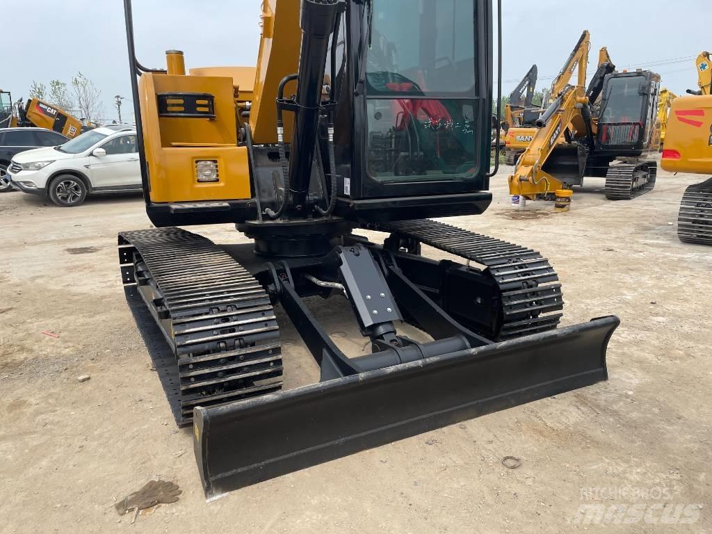 Sany SY95C Excavatoare pe șenile
