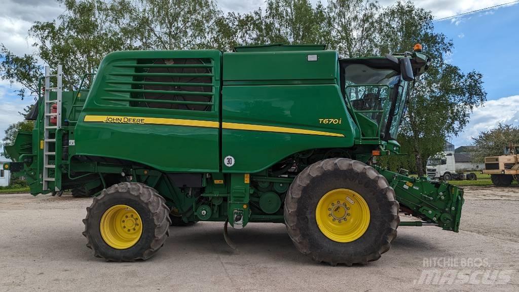 John Deere T 670 i Combine de secerat