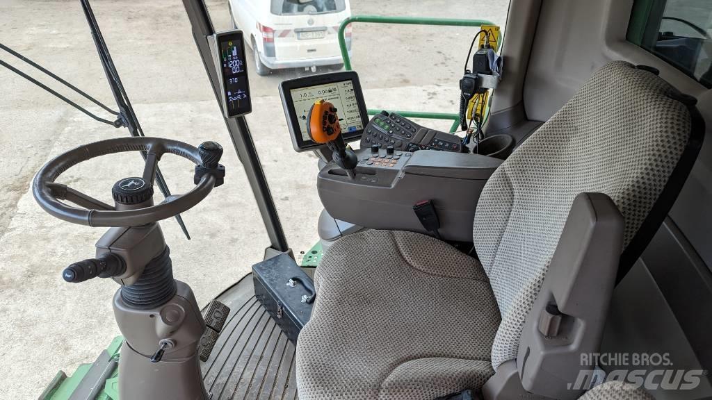 John Deere T 670 i Combine de secerat