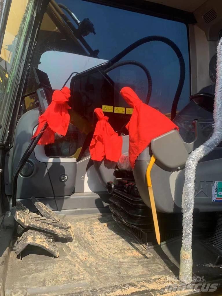 CAT 320 D L Excavatoare pe șenile
