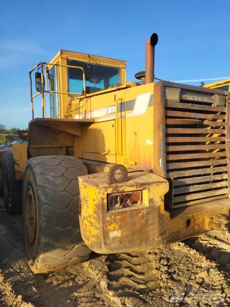 Volvo L180C Incarcator pe pneuri