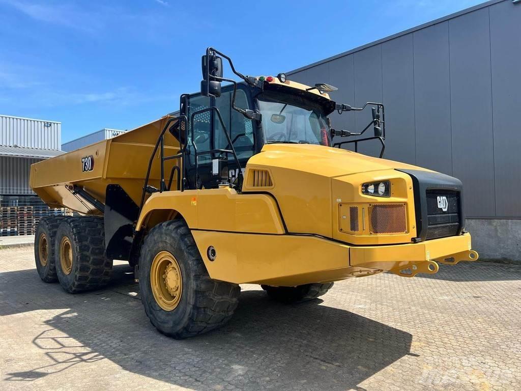 CAT 730 Camioane cu basculante rigide