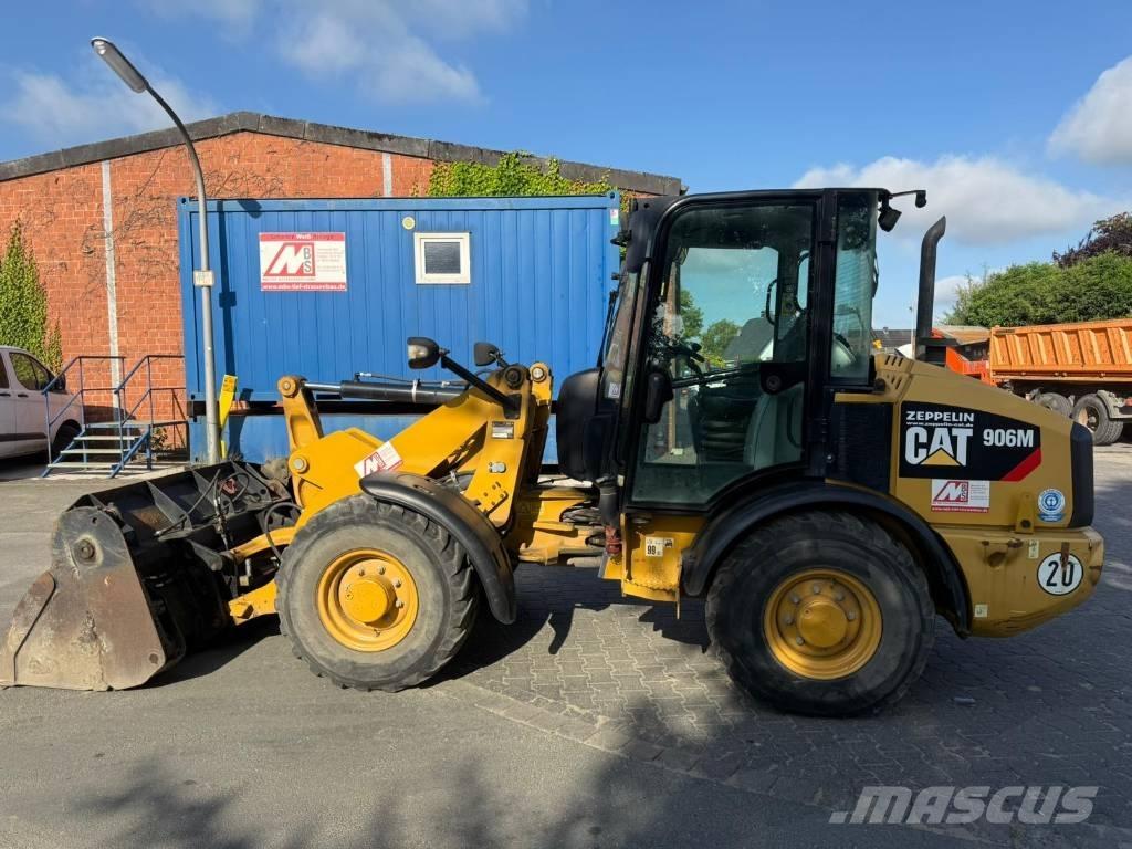 CAT 906M  1831h Incarcator pe pneuri