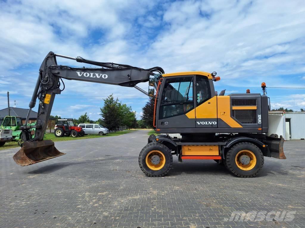 Volvo EW 160 E Excavatoare cu roti
