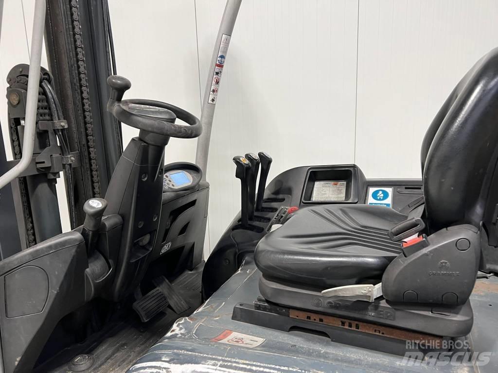 Still RX60-30 Stivuitor electric