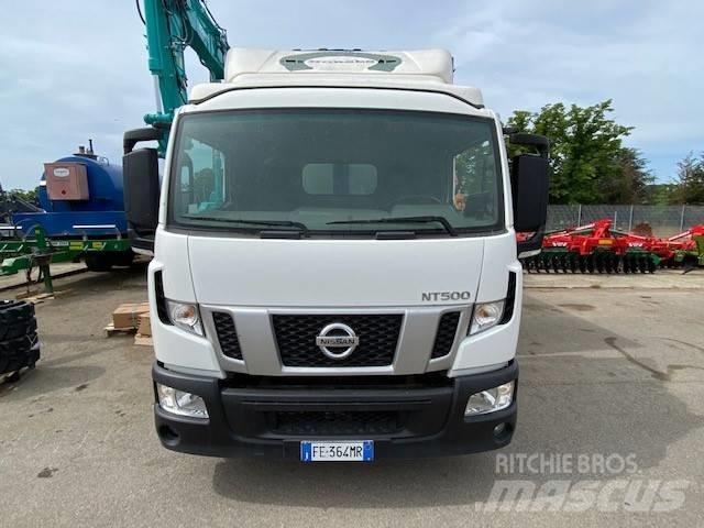 Nissan NT500 Pick up/Platou