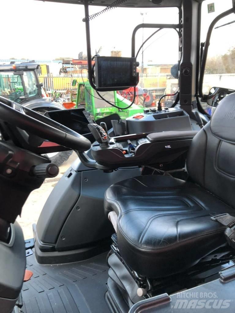Valtra T235V Tractoare