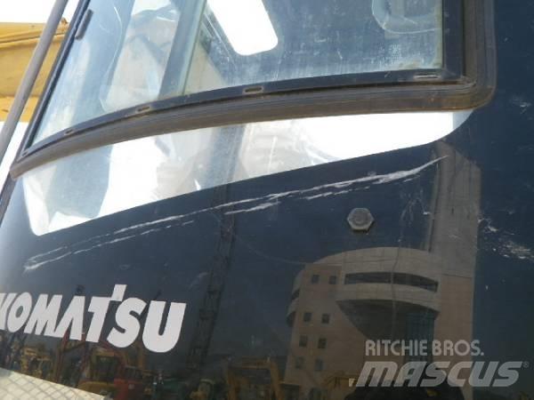 Komatsu PC158US-2 Excavatoare pe șenile
