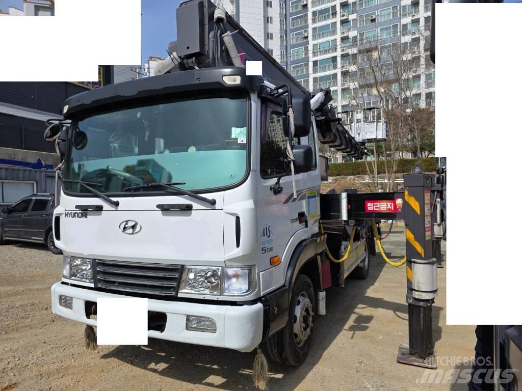 Hyundai HS3870 Platforme aeriene montate pe camion