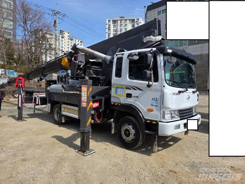 Hyundai HS3870 Platforme aeriene montate pe camion