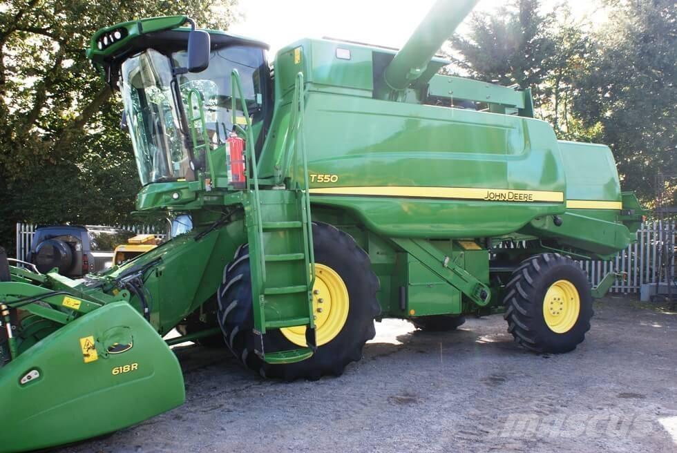 John Deere T 550 Combine de secerat