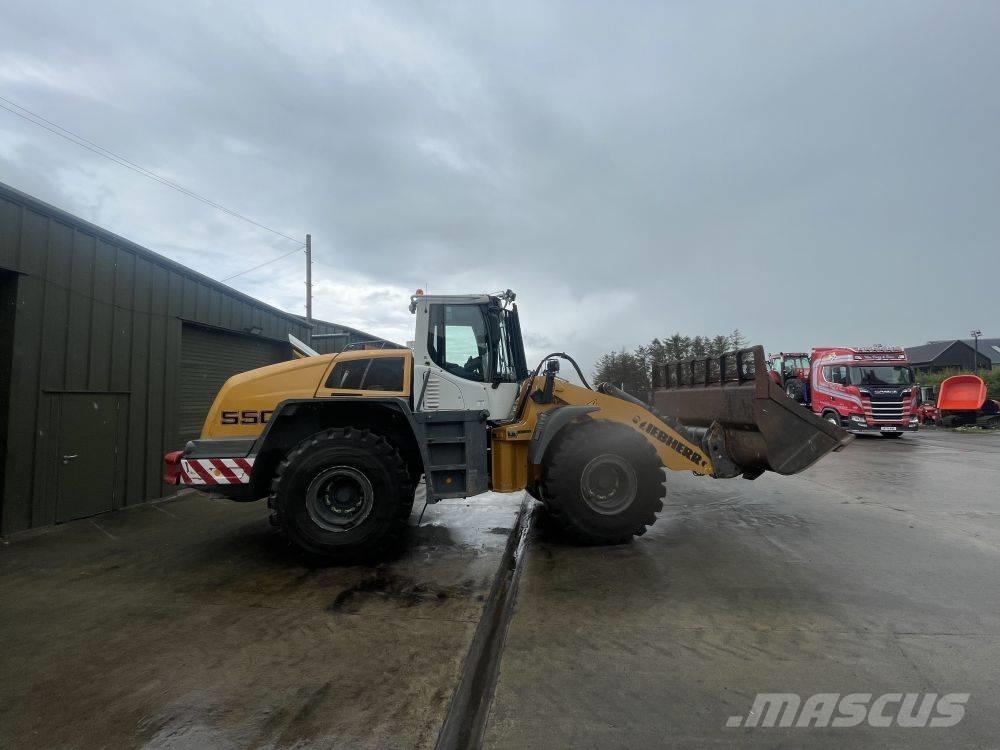 Liebherr L 550 Incarcator pe pneuri
