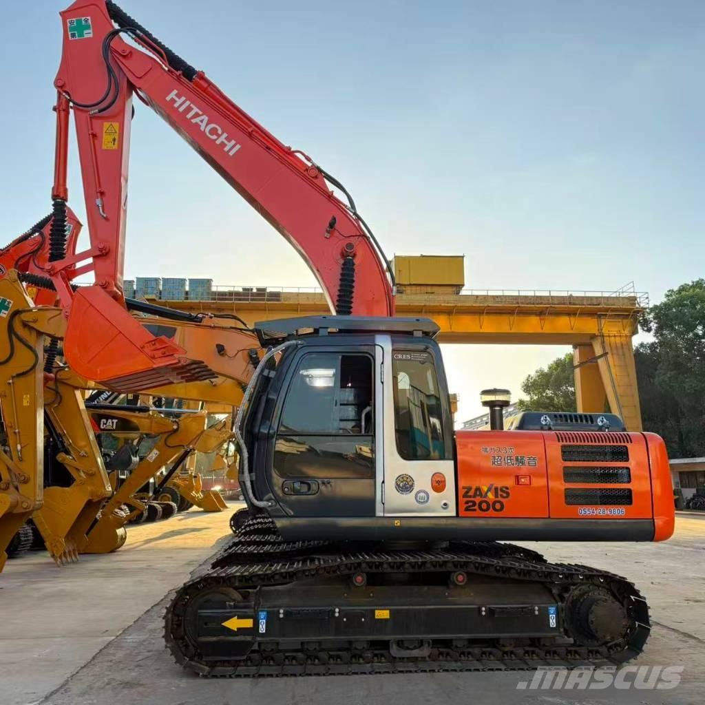 Hitachi ZX 200-3 Excavatoare pe șenile
