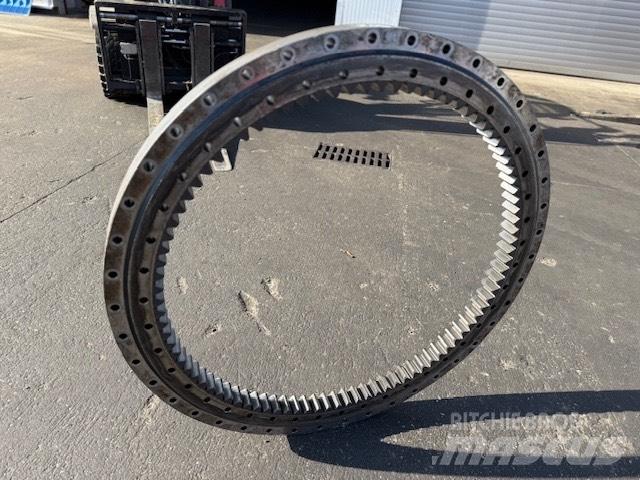 Volvo EW 140 BEARING Transmisie