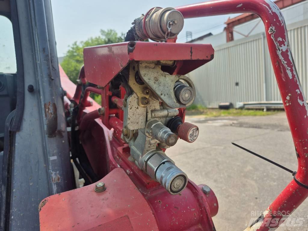 Takeuchi TL12 Mini incarcator