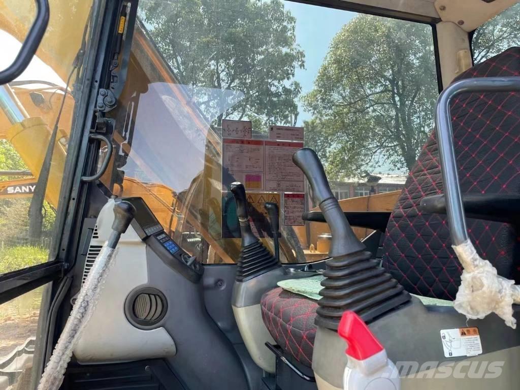 Komatsu PC70-8 Excavatoare 7t - 12t