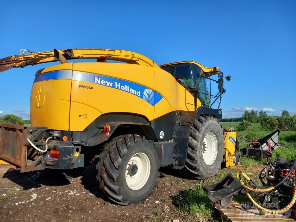 New Holland FR9060 Forajere cu autopropulsare