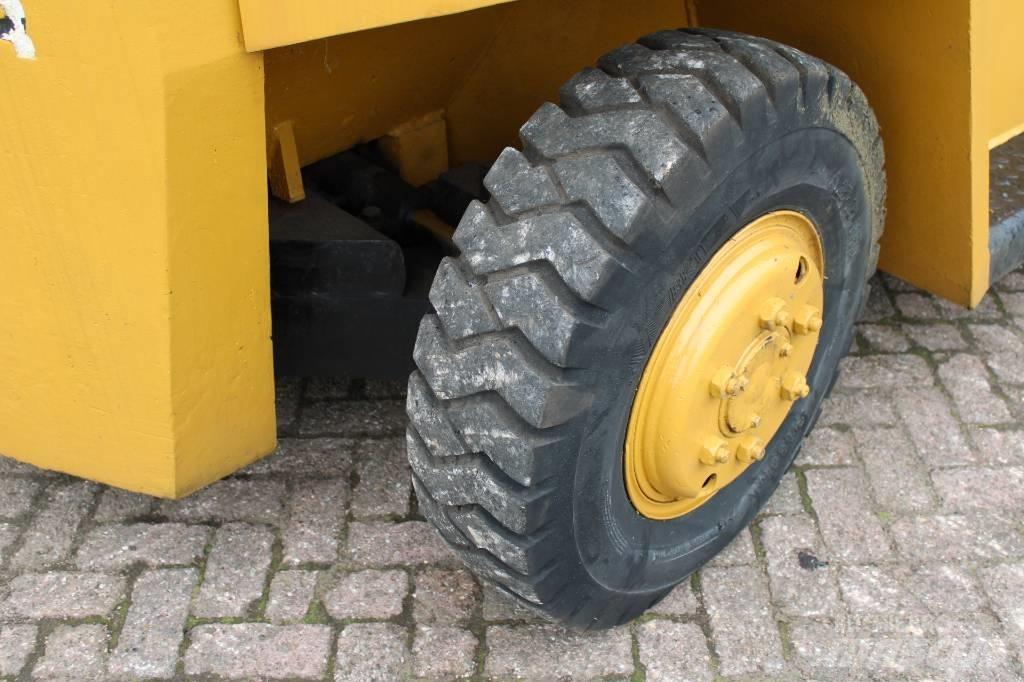 CAT V 130 Stivuitor diesel