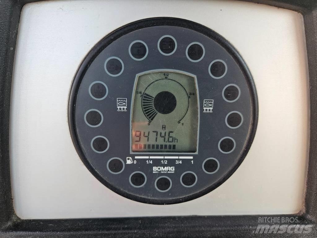 Bomag BW 174 A P-4 Cilindri compactori dubli