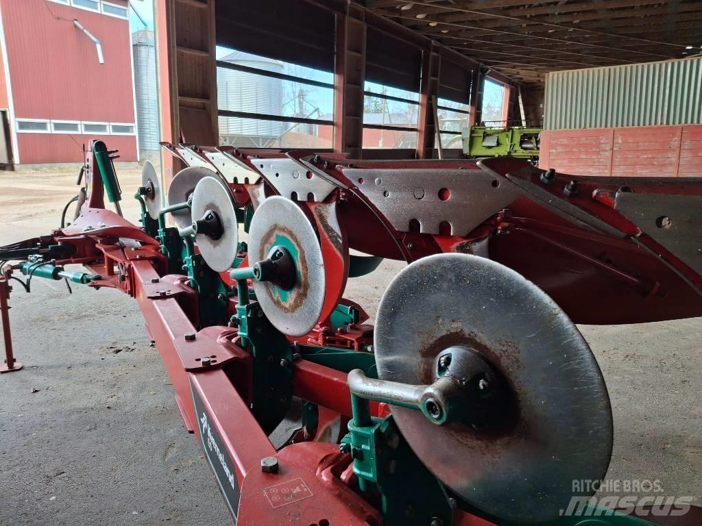 Kverneland ED85 Pluguri reversibile