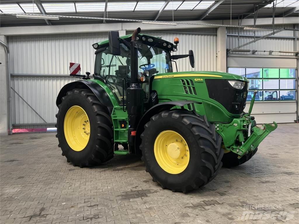 John Deere 6215R Tractoare