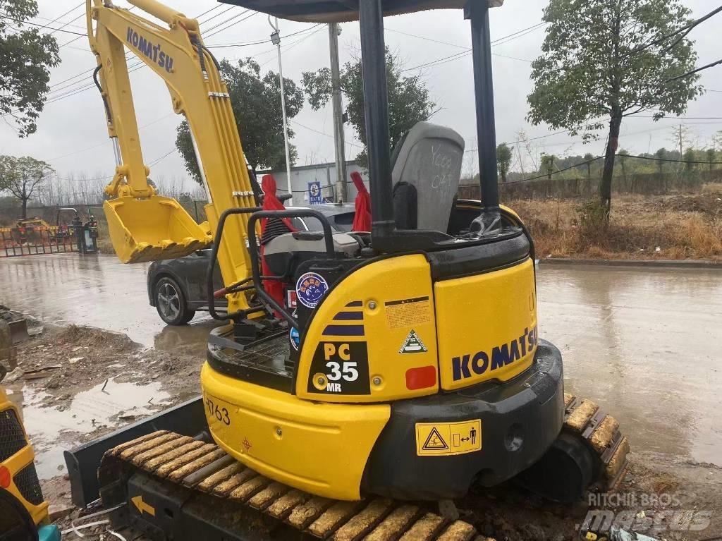 Komatsu PC 35 Excavatoare pe șenile
