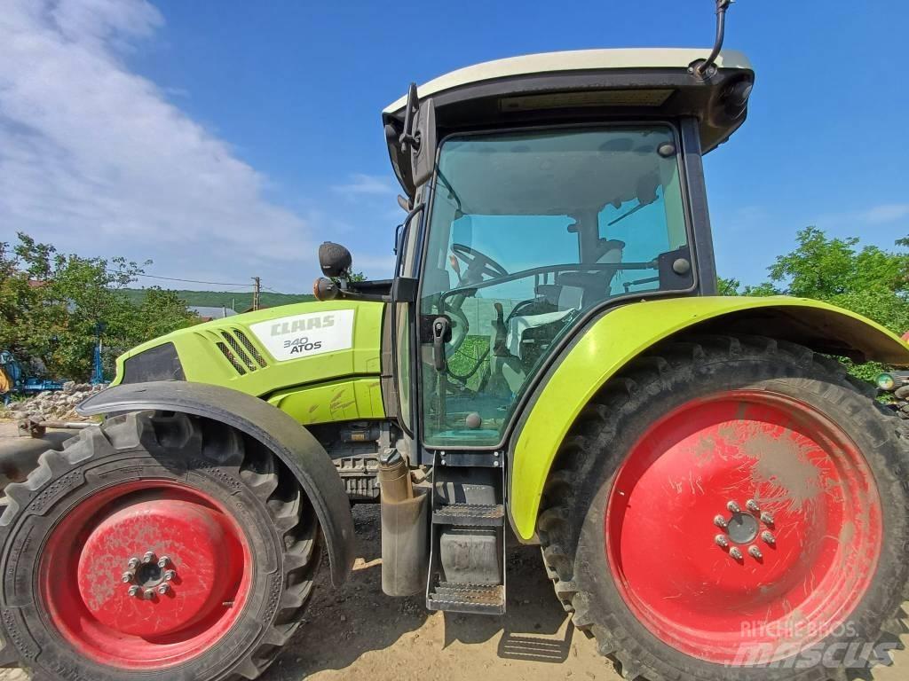 CLAAS Atos 340 Tractoare