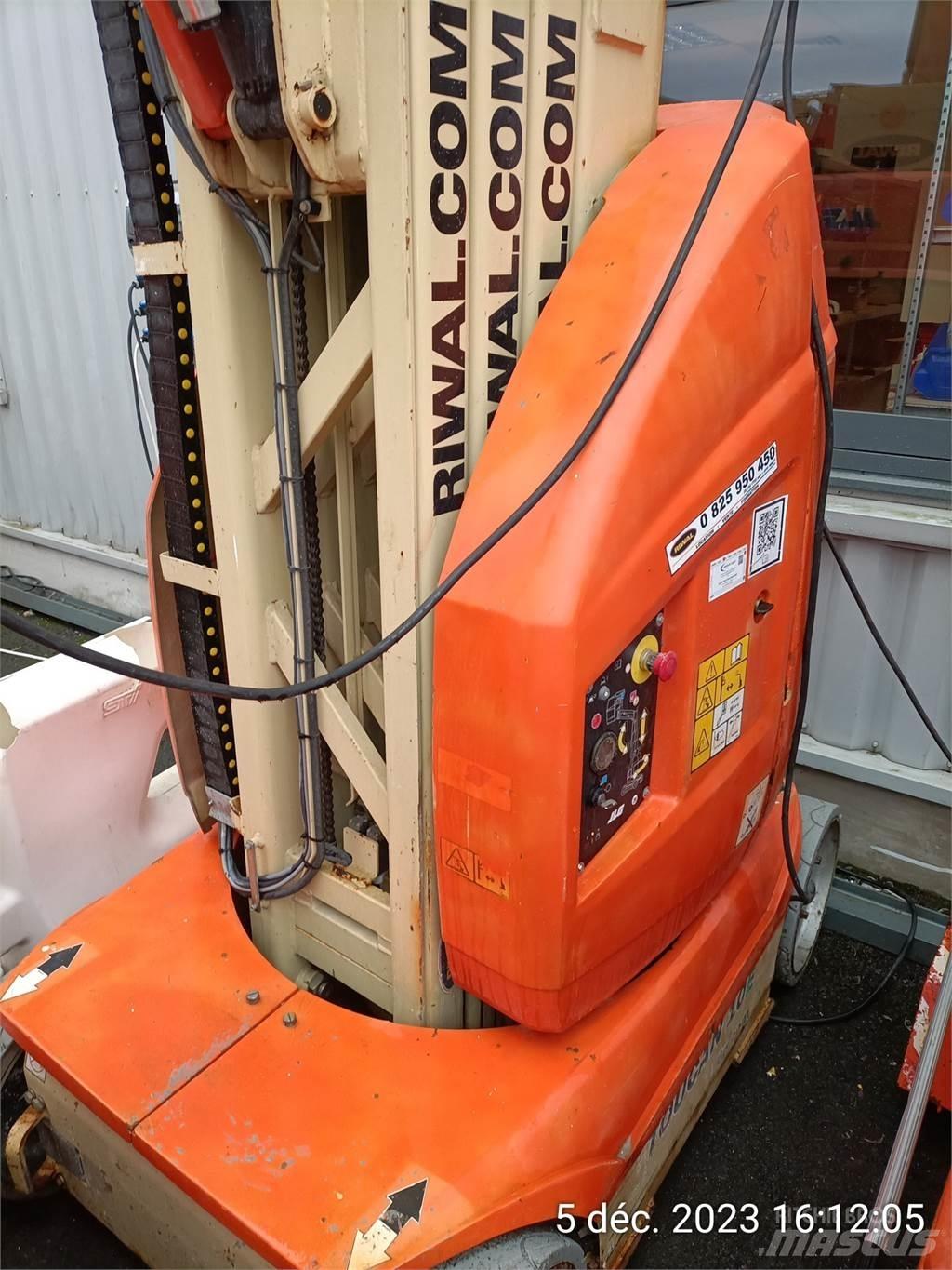 JLG T10E Alte ascensoare si platforme