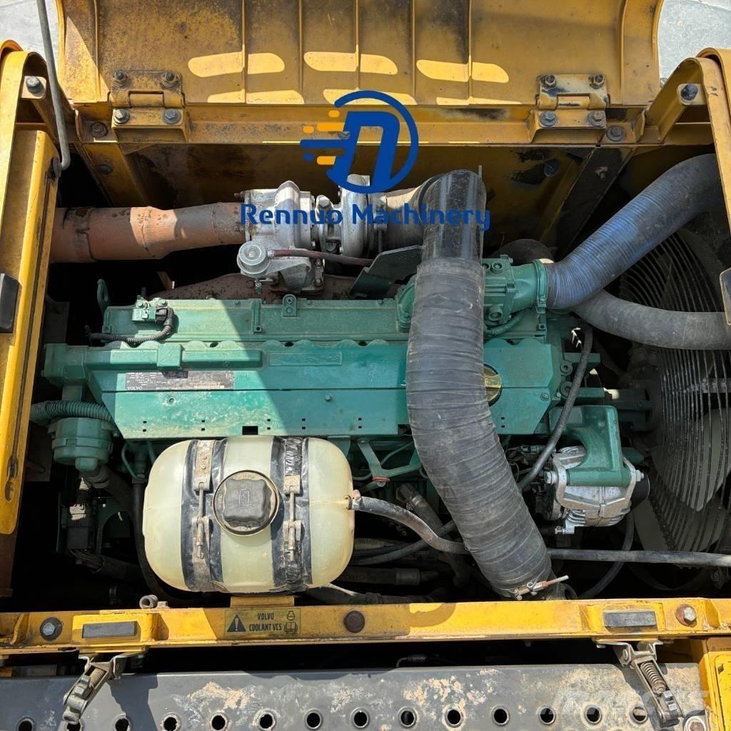 Volvo EC 290 Excavatoare pe șenile
