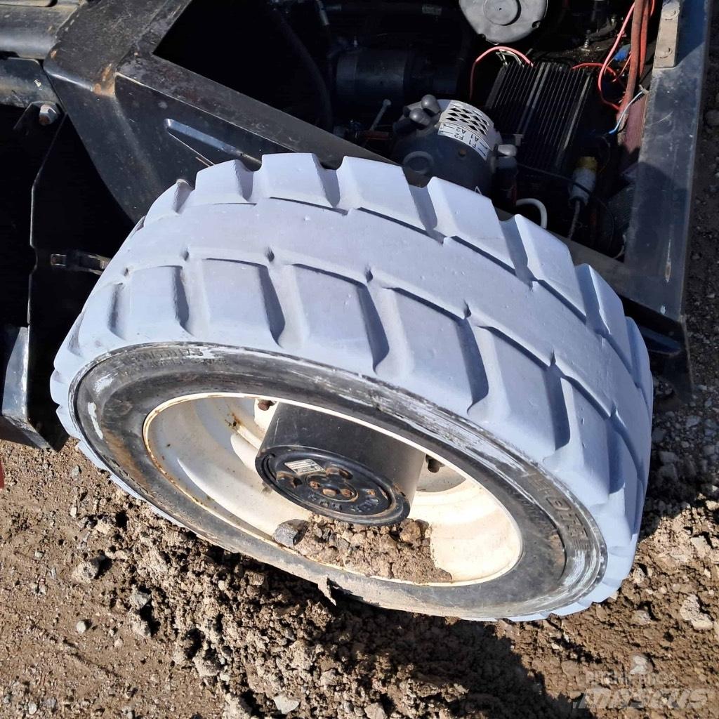 Snorkel A 46 J E Nacele cu brat articulat