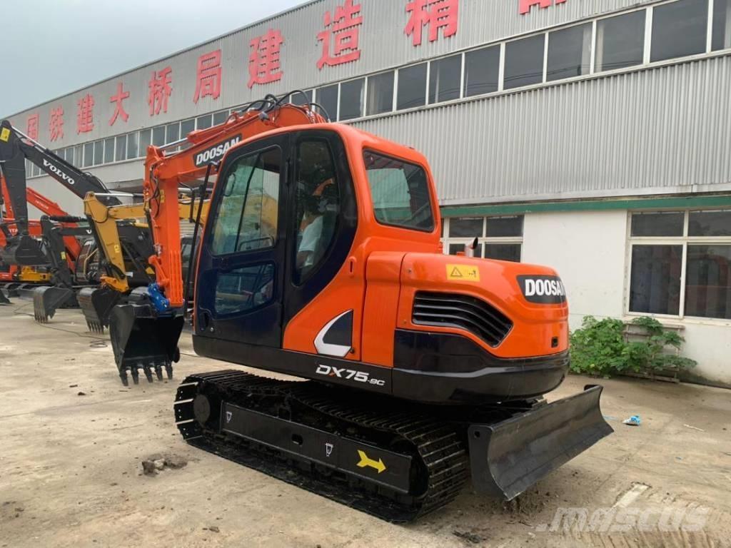Doosan DX 75-9 C Excavatoare 7t - 12t