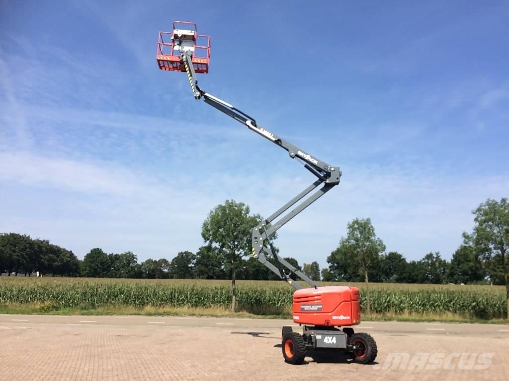 SkyJack SJ 46 AJ Nacele cu brat articulat