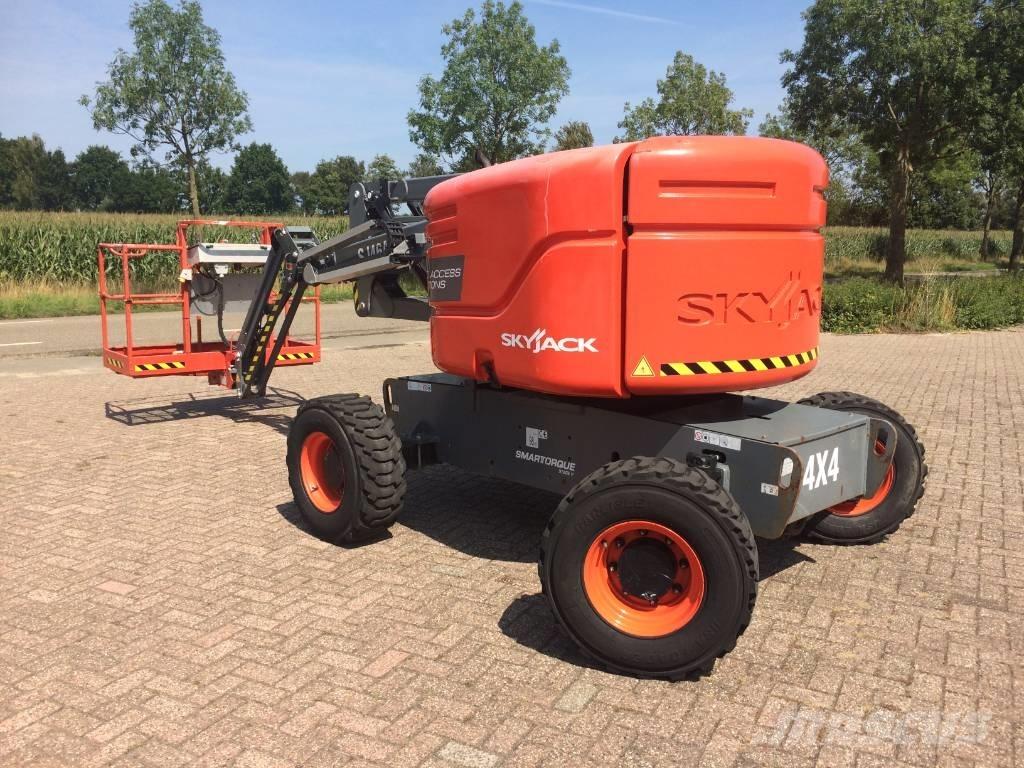 SkyJack SJ 46 AJ Nacele cu brat articulat