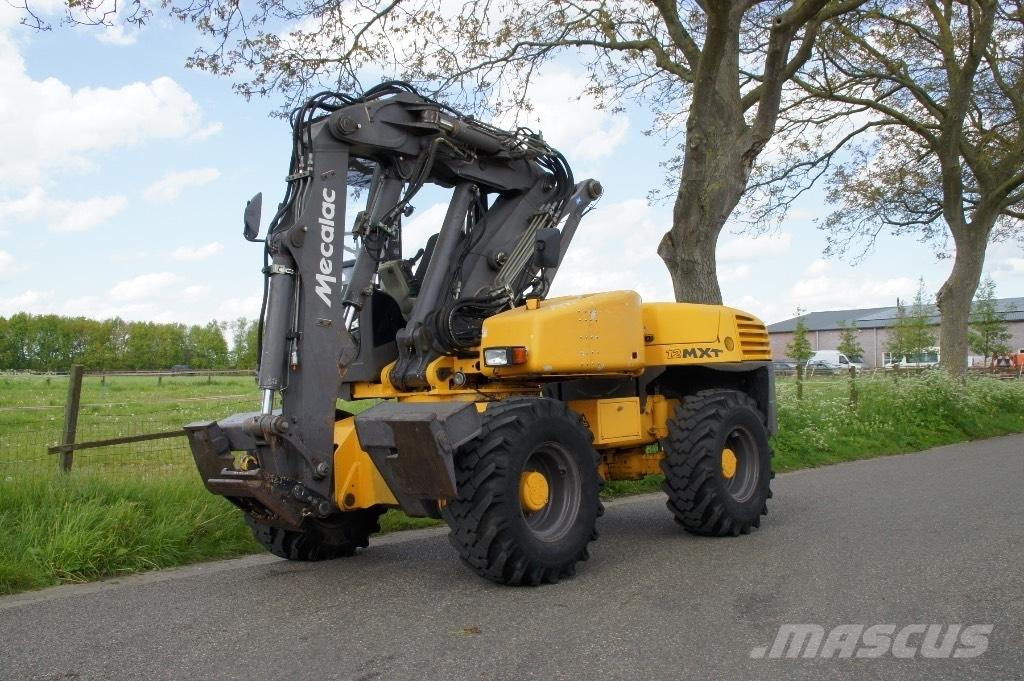 Mecalac 12 MXT Excavatoare cu roti