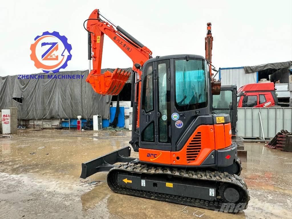 Hitachi ZX 50 Mini excavatoare < 7t
