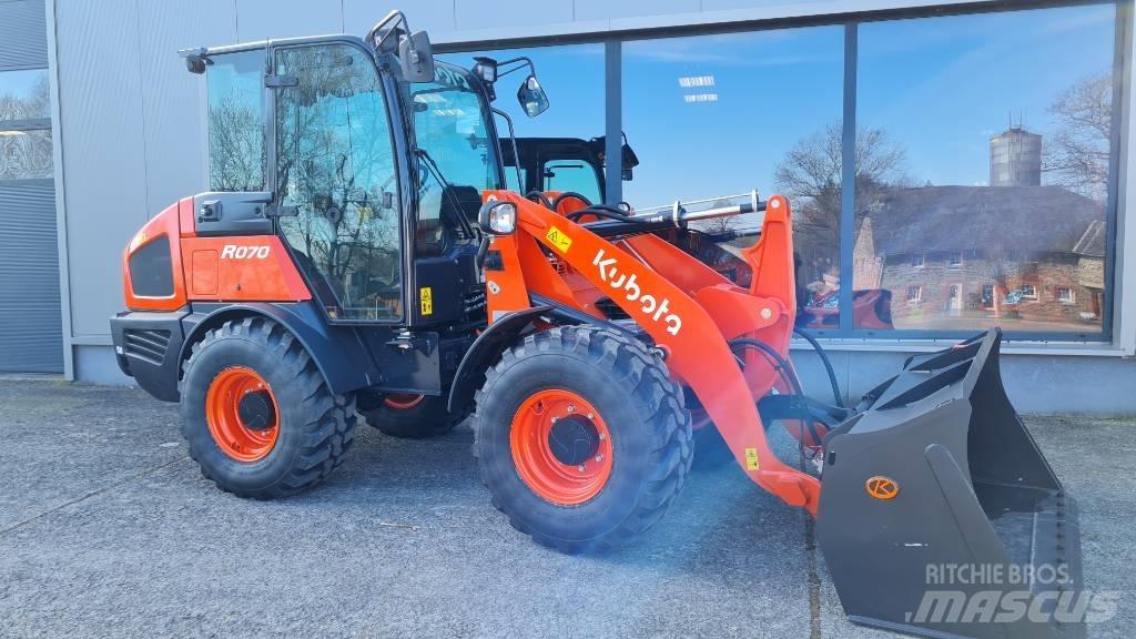 Kubota R 070 Incarcator pe pneuri